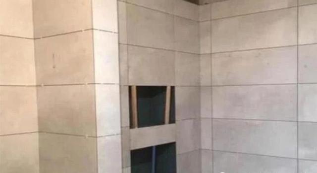 师傅铺墙砖收费26块一平, 可完工后, 仅卫生间就要4000块