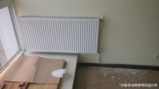 开了暖气又干又燥, 在暖气片上绑个塑料瓶, 好滋润! 连加湿器都省了