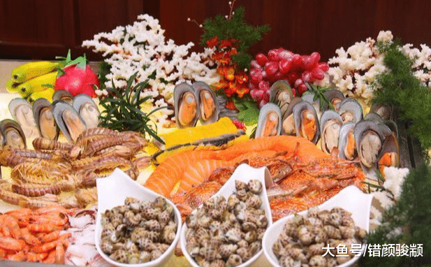 吃自助餐为何很容易就饱了? 开自助餐厅的朋友说出“秘密”