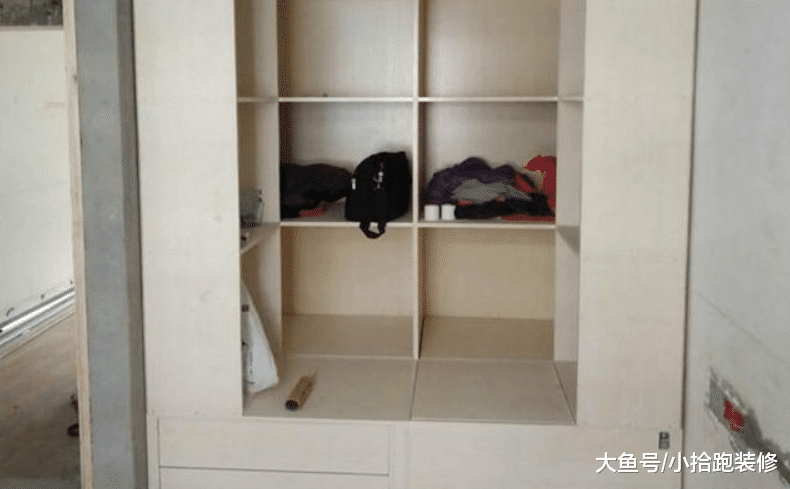 不到2平米的角落, 怎么做柜子实用? 看到邻居家, 我知道了