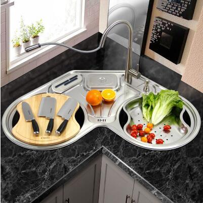 老公太赞了! 厨房“拐角”这么利用, 宽敞明亮, 小户型也有大空间