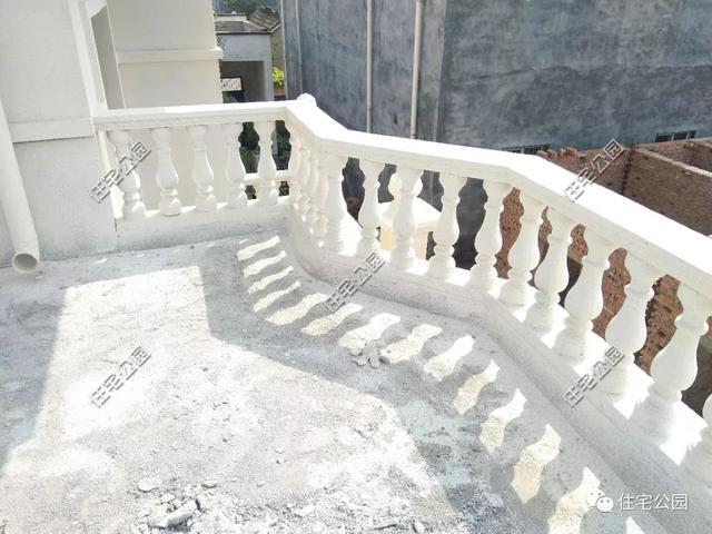 农村建房, 43万给专业施工队伍包主体外装, 能打造什么样的别墅?