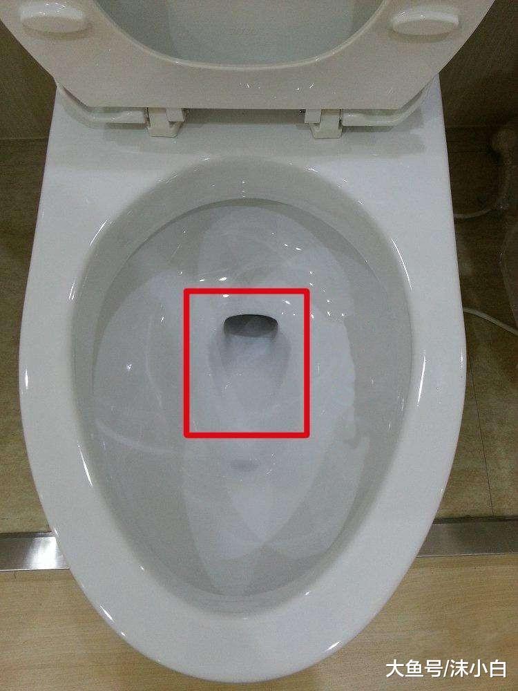 专家透露马桶越节水越是浪费水, 我吓得一愣, 看完终于明白了!