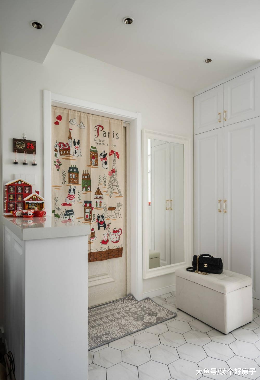 上海姑娘在家里做了一件事儿, 93㎡的家瞬间大了一倍!