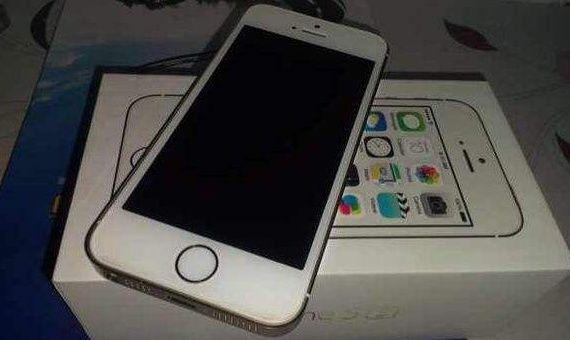 老婆车祸去世, 两年后俺娶了她闺蜜, 翻出老婆生前的旧手机俺愣了