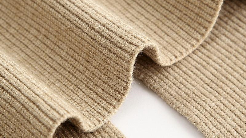 为了给一件花裙子找搭配, 翻遍了淘宝