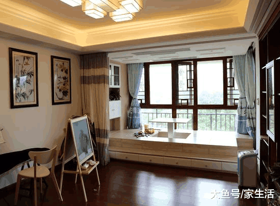 为何聪明人阳台都不装推拉门了? 参观这种新设计, 想立马回家学装