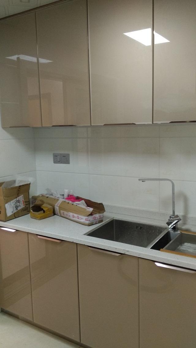 邻居家新房装修才花了12万, 头一次见鞋柜装到墙里面的