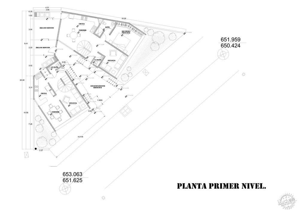 住在这座大玻璃、超环保的房子里一定会幸福感爆棚