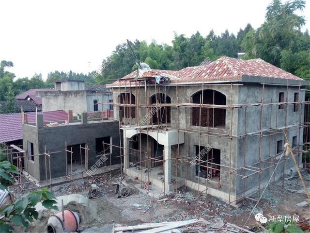 混凝土裂缝咋回事? 什么屋面瓦适合农村? 这8个问题搞清楚再盖房