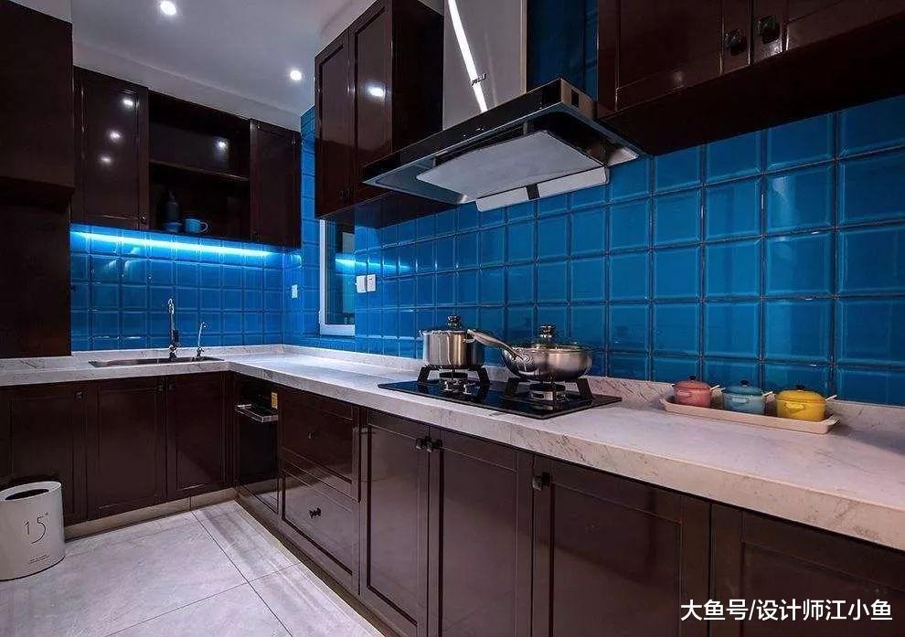 厨房墙地砖怎么选?