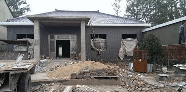 媳妇为换学区房把我父母两居室卖掉, 花15w在农村建一层别墅, 莫名心酸