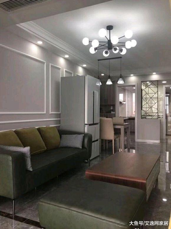 86㎡新房, 老婆坚持不吊顶, 石膏线条简单点缀, 邻居反而拍手叫好