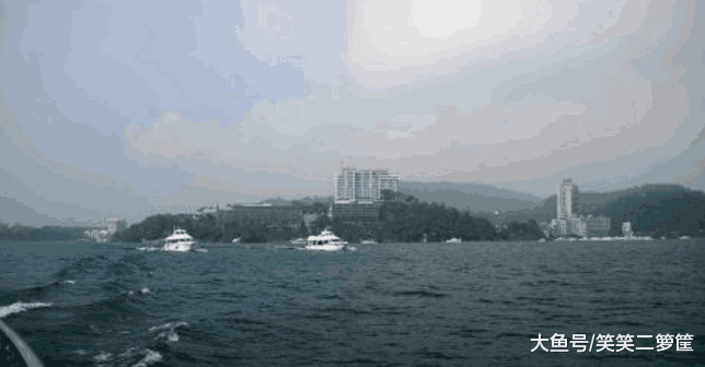 只是他家的味噌汤是限量供应, 当日时段卖完不再添加