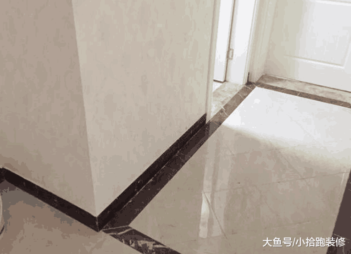 邻居说地砖有误差, 不能验收, 而师傅反问: 这和我有关系吗?