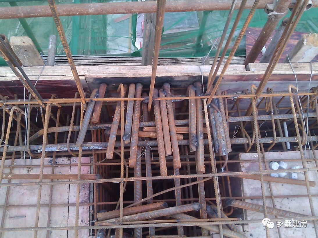 这种一直沿用下来的钢筋施工方式是错误的, 请大家互相转告!