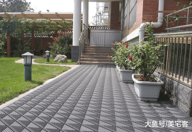 谁还在家里放地垫, 太脏! 如今潮流用这种, 省钱还干净, 真实用