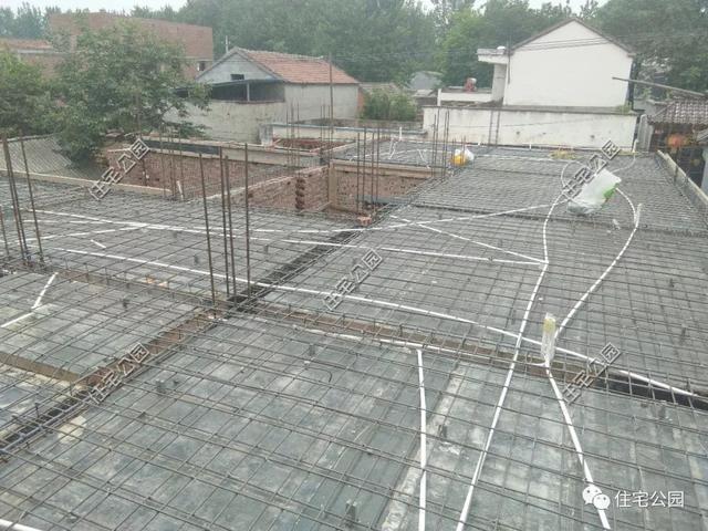 农村建房, 43万给专业施工队伍包主体外装, 能打造什么样的别墅?