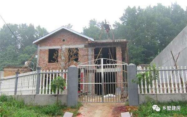 怎么大家都跑农村自建别墅了, 难道农村自建房比城市的好?