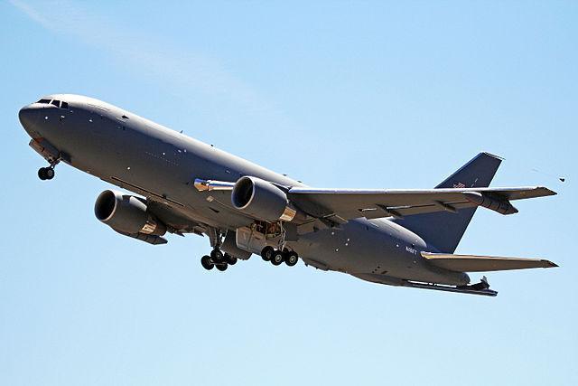 不是全新型号却超支30亿美元, KC-46A大型空中加油机再度延迟交付