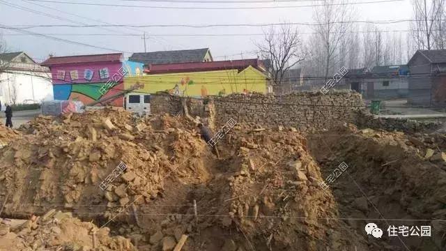 山东农村自建一层农家院, 造价25万还做了化粪池, 真让人羡慕