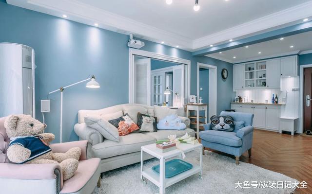 老婆坚持在客厅墙上开个洞, 完工才发现太机智, 给大家晒晒!