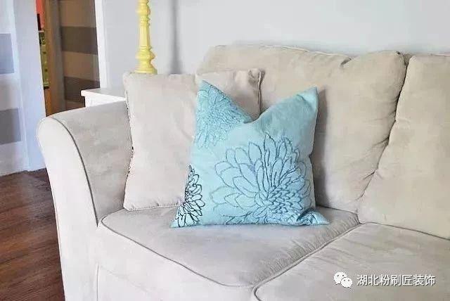 沙发、窗帘脏了不用拆不用洗, 这样做比洗还干净!