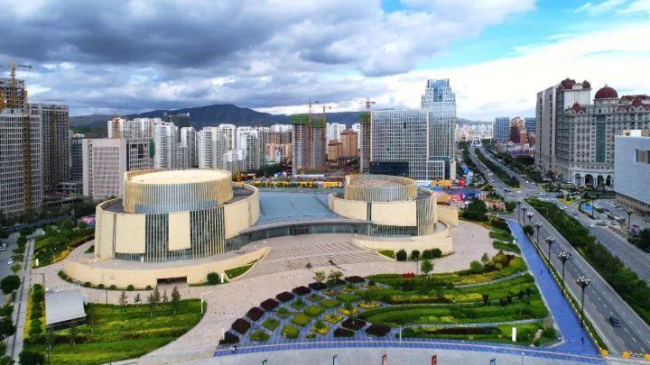 攒劲! 西宁颜值最高的11个网红地标, 你最想去哪?