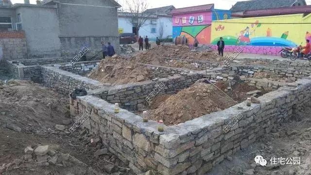 山东农村自建一层农家院, 造价25万还做了化粪池, 真让人羡慕