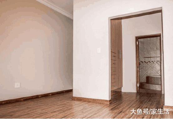 为什么越来越少人买房会选二手房? 听师傅说完, 我家差点买错了