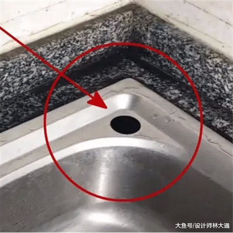 一半人把厨房水槽这个孔放着不用，笨死！瞧香港人怎么弄，太有才