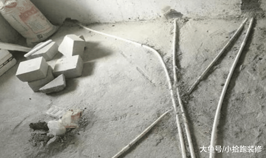 水电做好，业主说不专业，而师傅表示：其实内行人都能看懂