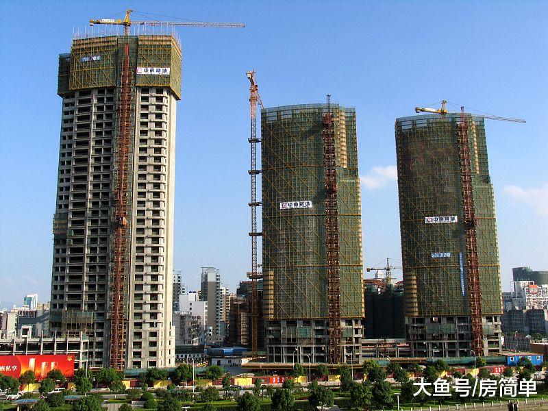 以后高层住宅怎么办？15岁学生把我“问住了”，3个问题很关键！