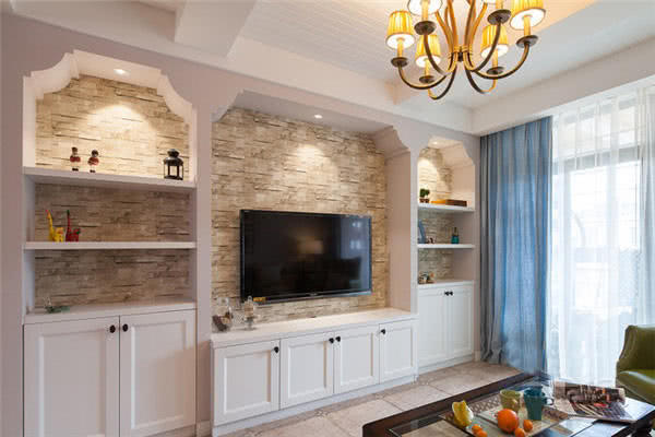 客厅电视背景墙做成收纳墙柜，方便收纳又好看！真不错！