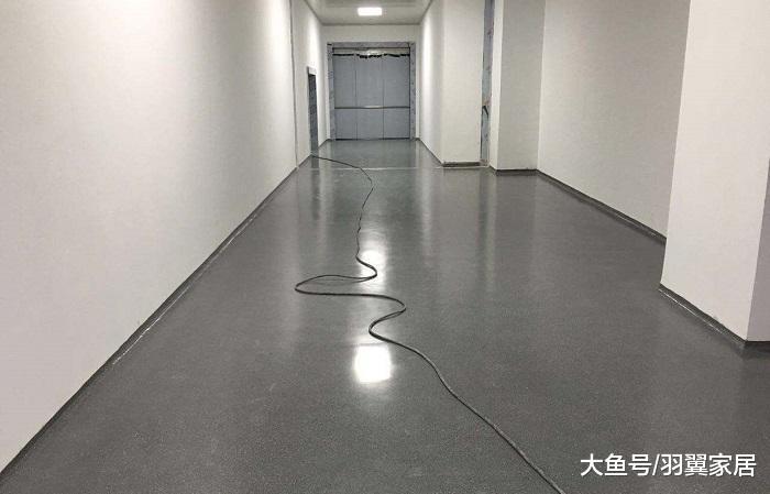 家里萬萬不要鋪瓷磚了，如今都全屋鋪水泥，后悔沒早聽說