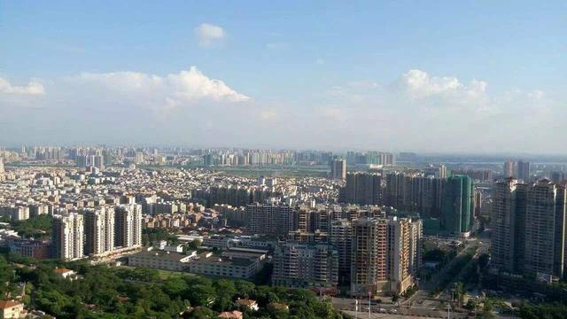 你觉得目前房价下跌的最主要原因是什么? 2019年跌幅有多大?