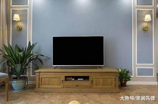 越来越多人家里不装电视墙了，聪明人都这样装，省钱又好看