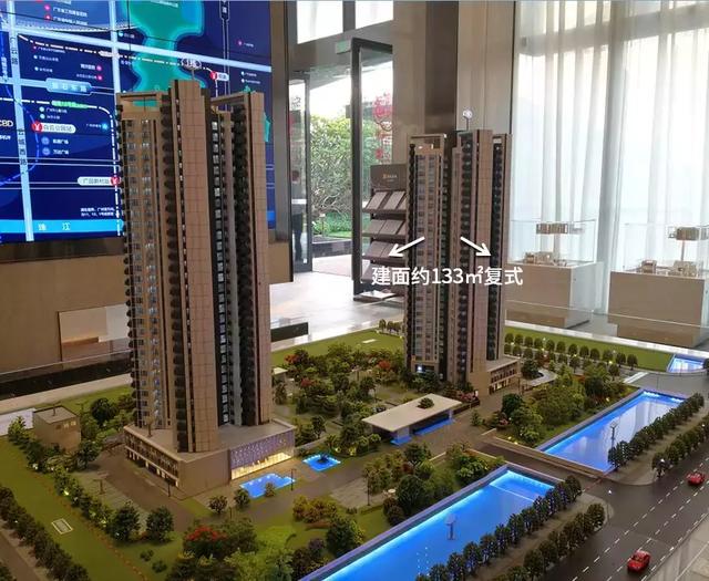 爆踩白云双盘 | 都是咬合复式，保利阅云台、润府谁更牛？