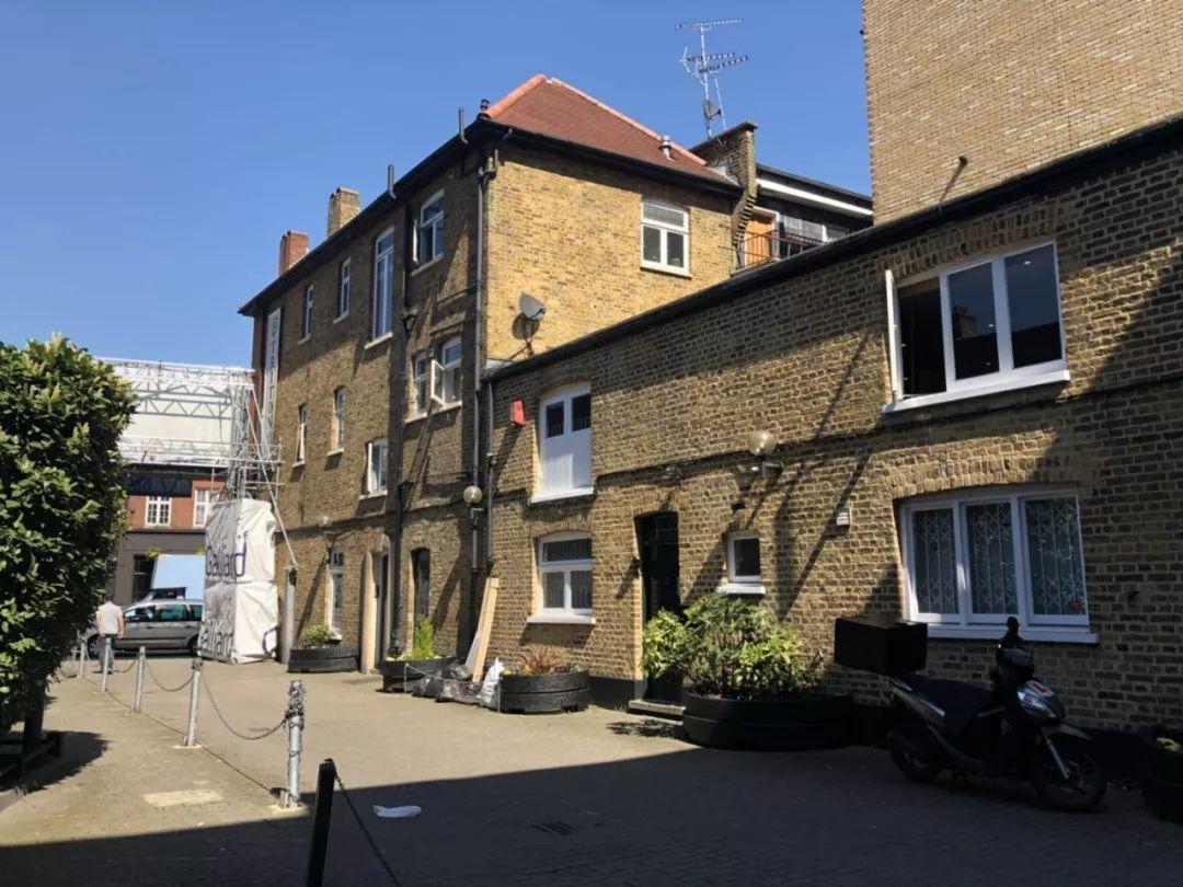 起价不到￡30万, 地段优越, 性价比高! 帝国理工留学必看!