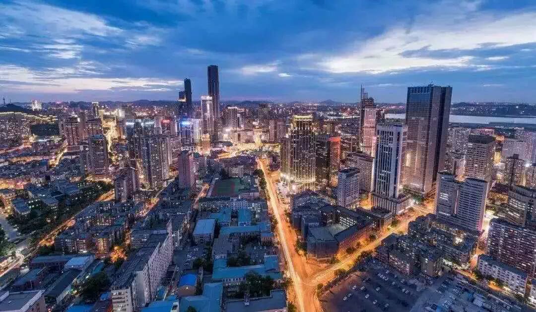 改善住宅愈发稀缺，每10套住宅，只有1套是90平米以上的改善型住宅！