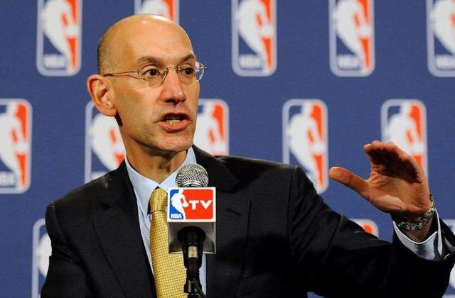 他是对中国球迷感情最深球员，只说两个字让人大赞！给肖华上一课