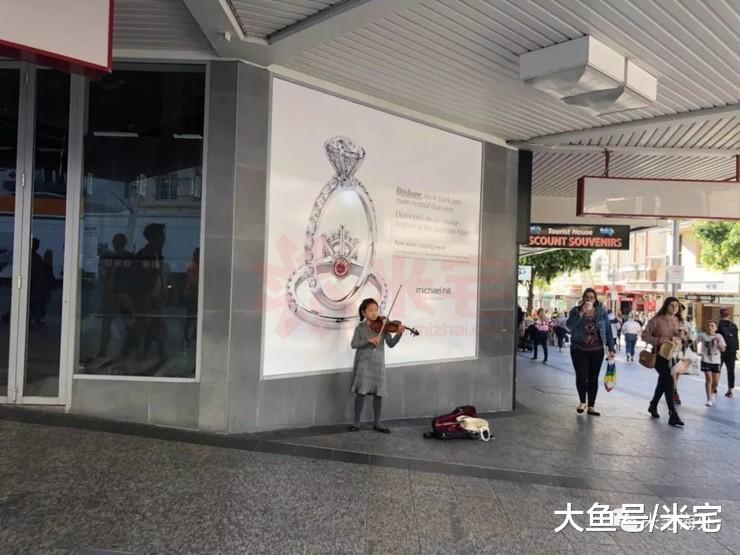 在国外，今天过了一个最有仪式感的母亲节