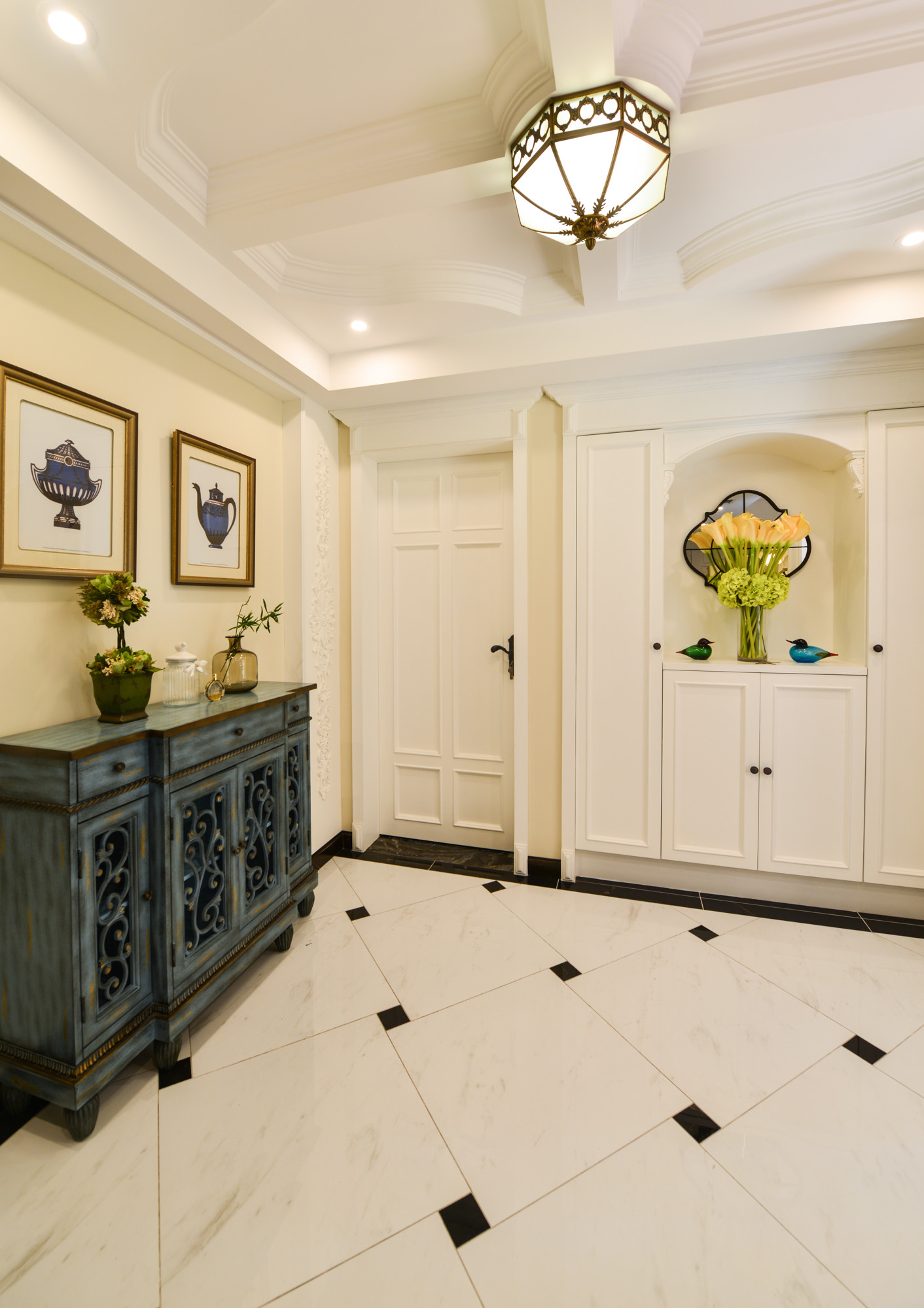 一个时尚又不缺美感的美式风别墅装修，厨房的设计更是迷人！