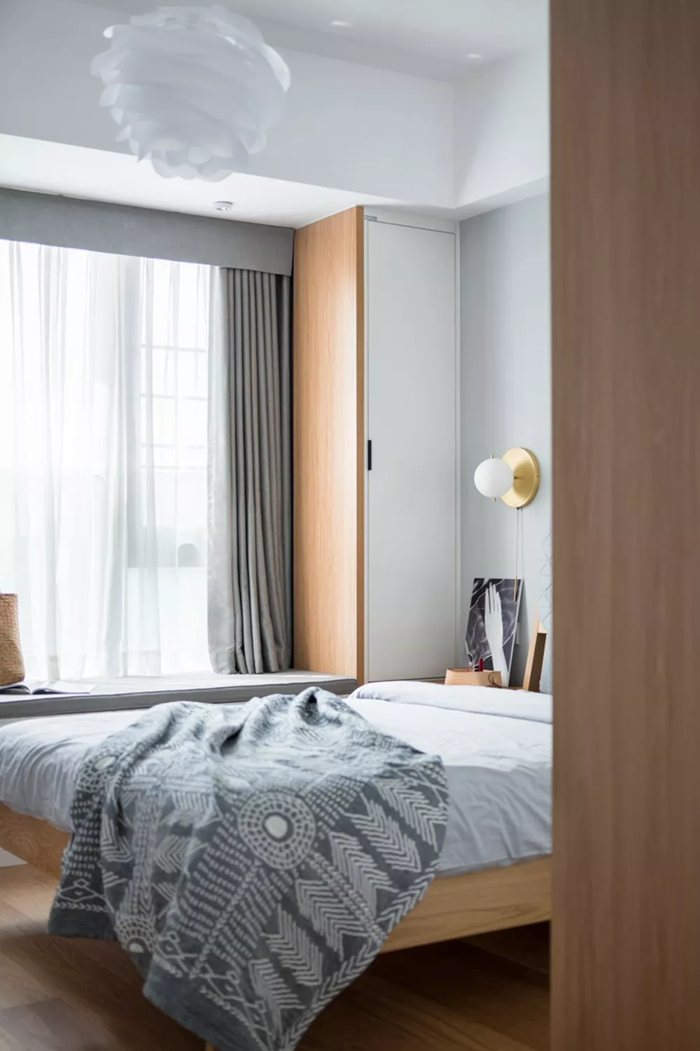 89平北欧小三房 小书房改成客房+书房 还有入户花园