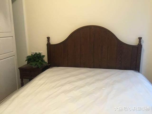 表姐超级爱炫耀，说她新房装修光厨房瓷砖都要2万块，真能吹！