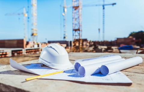 楼市已经漏出“马脚”，开发商纷纷停手，购房者却毫不知情