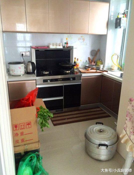 公婆进城和我们同住，刚装修的房子瞬间变成农村房，我快要哭了！