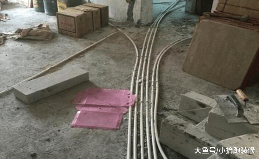 水电做好，业主说不专业，而师傅表示：其实内行人都能看懂