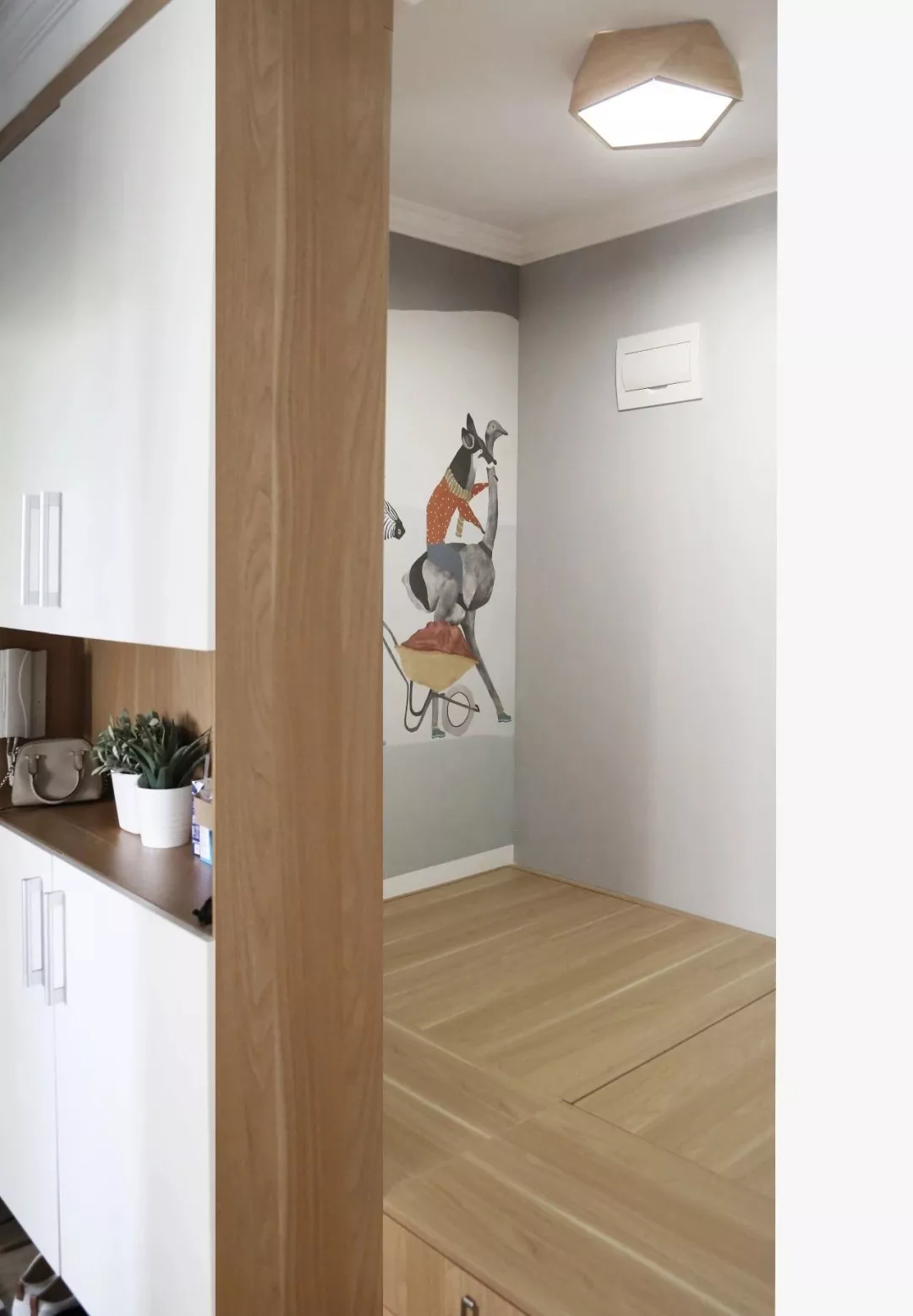 79㎡小户型两室变三室，餐厅改多功能房，家里有娃你就这样装！