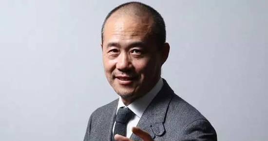 为什么那么多公司想聘请王石当董事长？